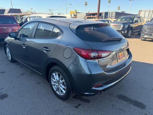 2018 Mazda Mazda3 Sport