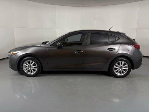 2018 Mazda Mazda3 Sport