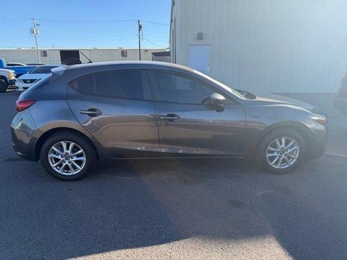 2018 Mazda Mazda3 Sport