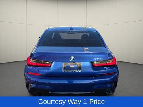 Portimao Blue Metallic 2022 BMW 330 i