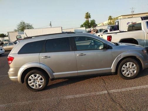 2020 Dodge Journey SE Value