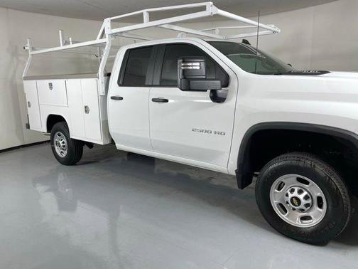 2025 Chevrolet Silverado 2500 WT