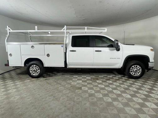 2025 Chevrolet Silverado 2500 WT