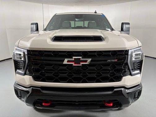 2026 Chevrolet Silverado 2500 ZR2