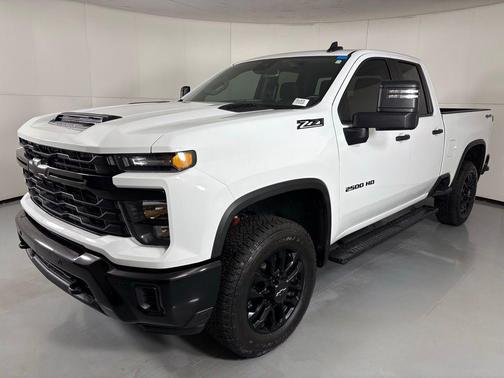 2025 Chevrolet Silverado 2500 Custom