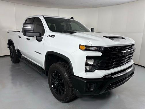 2025 Chevrolet Silverado 2500 Custom