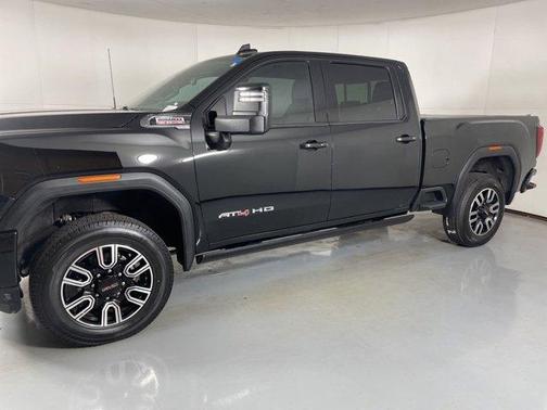 2023 GMC Sierra 2500 AT4