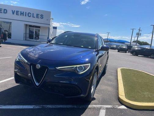2018 Alfa Romeo Stelvio Base