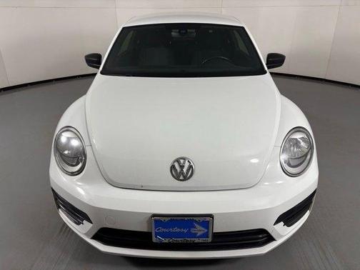 2017 Volkswagen Beetle 1.8T S