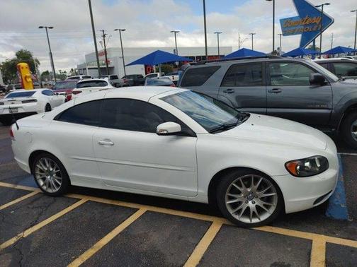 2008 Volvo C70 T5