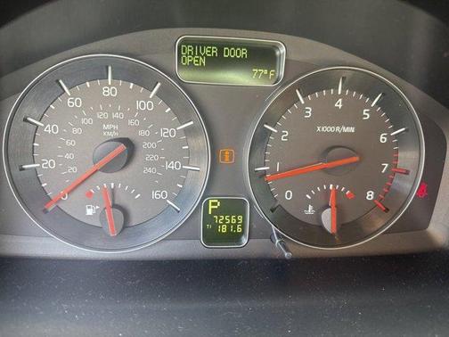 2008 Volvo C70 T5