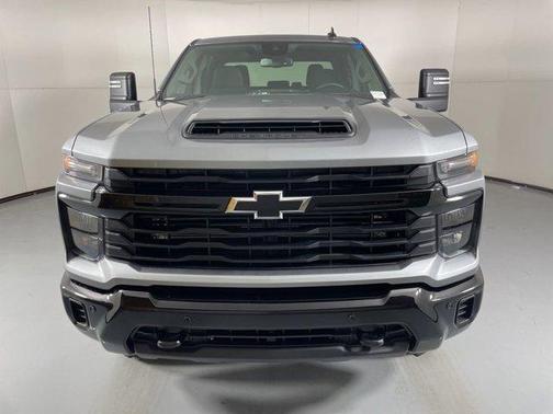 2025 Chevrolet Silverado 2500 Custom