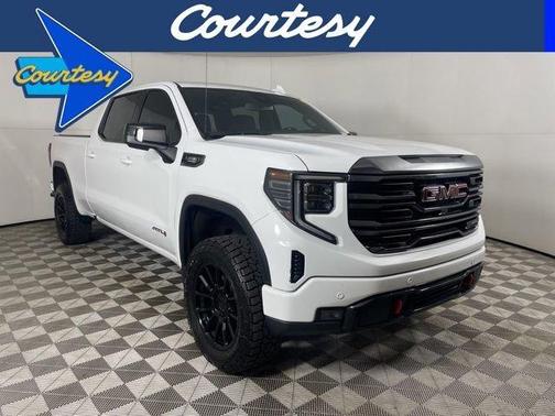 2022 GMC Sierra 1500 AT4