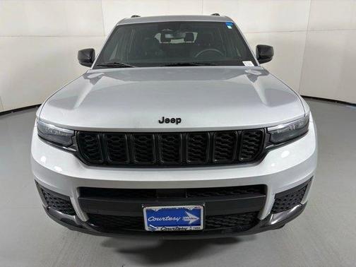 2024 Jeep Grand Cherokee L Laredo
