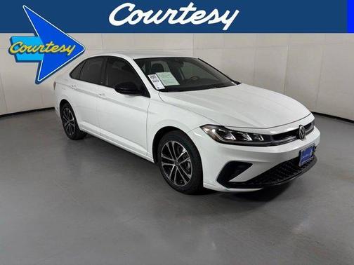 Pure White 2025 Volkswagen Jetta 1.5T Sport
