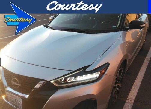 2023 Nissan Maxima SV