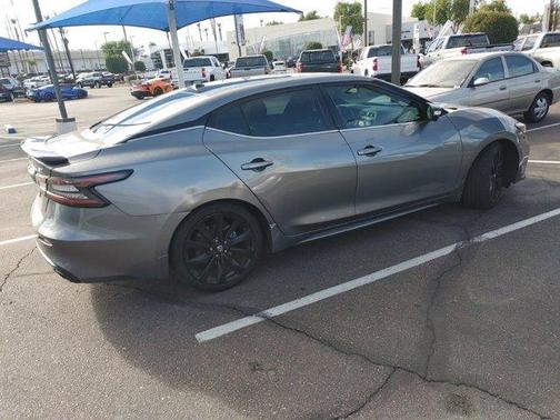 2021 Nissan Maxima SR