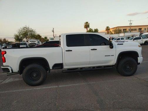 2024 Chevrolet Silverado 2500 LT