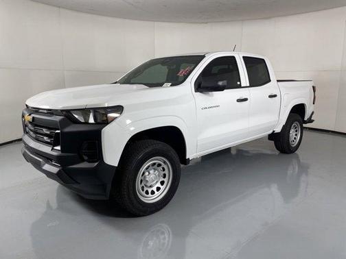2025 Chevrolet Colorado WT