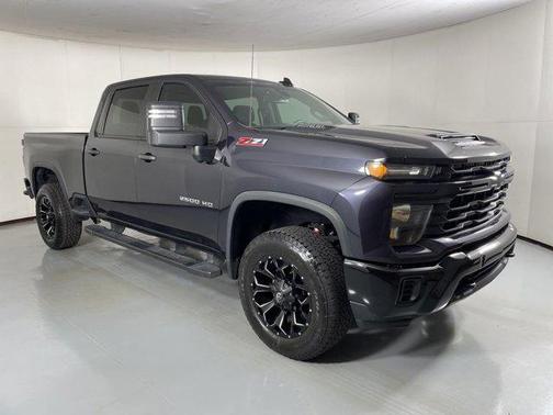 2024 Chevrolet Silverado 2500 Custom