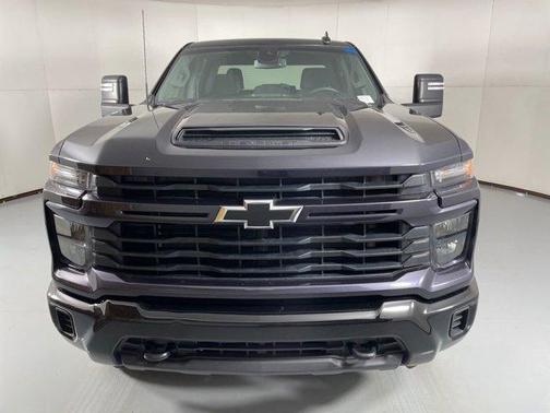 2024 Chevrolet Silverado 2500 Custom