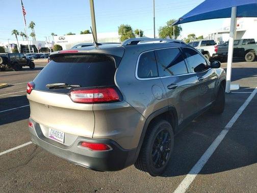 2018 Jeep Cherokee Latitude Plus