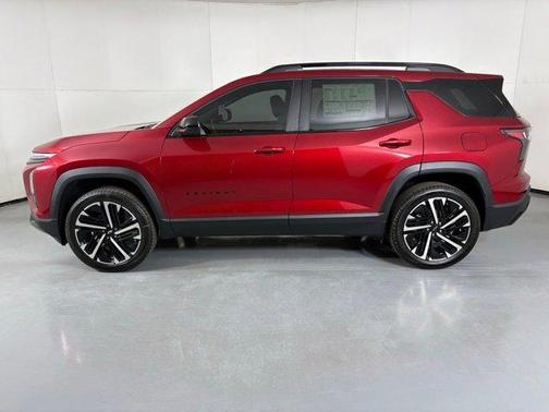Radiant Red 2026 Chevrolet Equinox RS