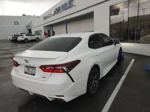 2021 Toyota Camry SE