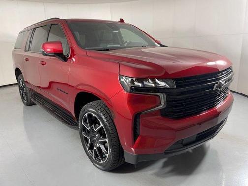 2024 Chevrolet Suburban RST