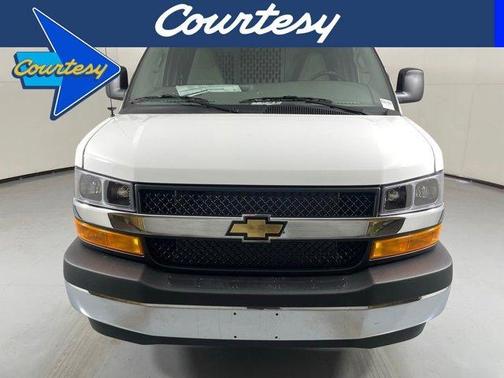 2025 Chevrolet Express 2500 Work Van