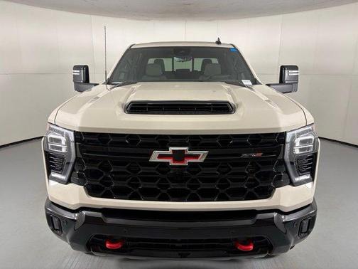 2026 Chevrolet Silverado 2500 ZR2