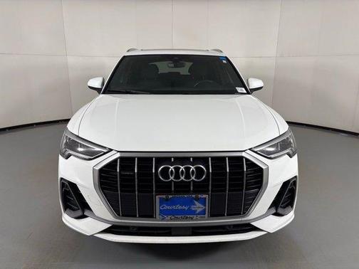 2023 Audi Q3 45 S line Premium