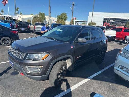 2020 Jeep Compass Trailhawk