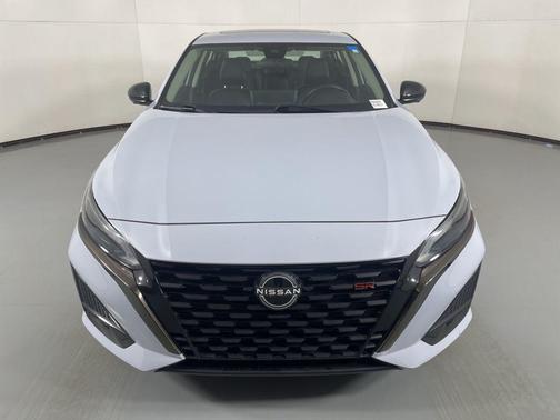 2023 Nissan Altima 2.0 SR