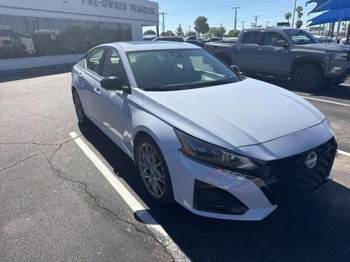 2023 Nissan Altima 2.0 SR