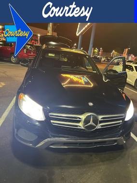 2017 Mercedes-Benz GLC 300 Base