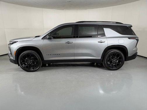 Sterling Gray Metallic 2026 Chevrolet Traverse RS