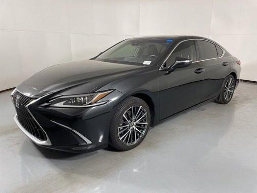 2022 Lexus ES 350 Base