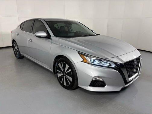 2021 Nissan Altima 2.5 SL