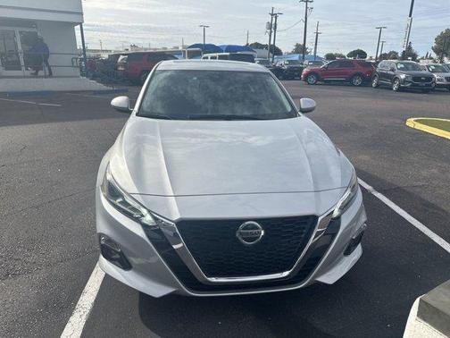 2021 Nissan Altima 2.5 SL