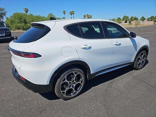 2024 Alfa Romeo Tonale Ti