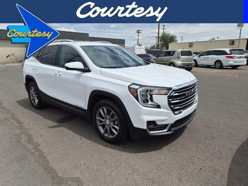 Summit White 2024 GMC Terrain SLT