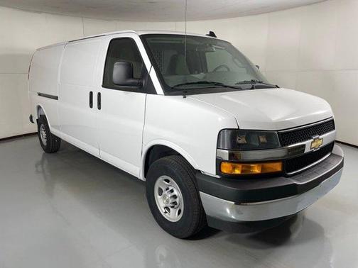 2025 Chevrolet Express 2500 Work Van