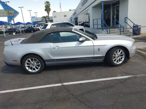 2011 Ford Mustang V6 Premium
