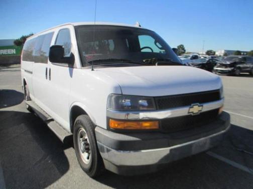 2020 Chevrolet Express 3500 LT