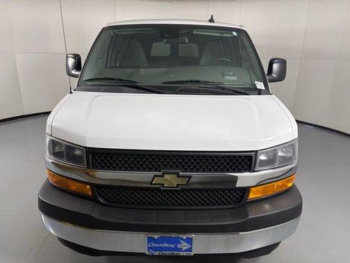 2020 Chevrolet Express 3500 LT
