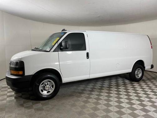 2025 Chevrolet Express 2500 Work Van