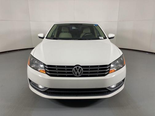 2015 Volkswagen Passat 1.8T Limited Edition