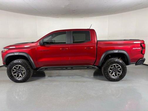 Radiant Red 2026 Chevrolet Colorado ZR2