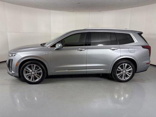 2025 Cadillac XT6 Premium Luxury FWD